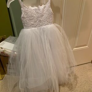 Flower girl dress size 2 never worn
